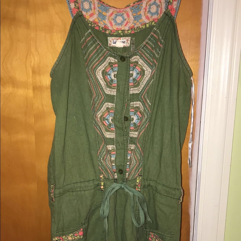 Olive romper with details